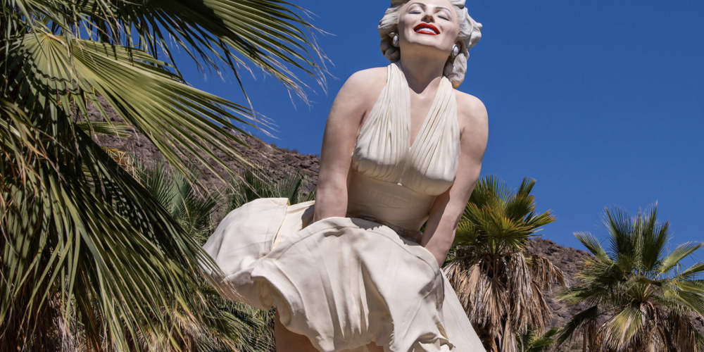 Forever Marilyn Statue